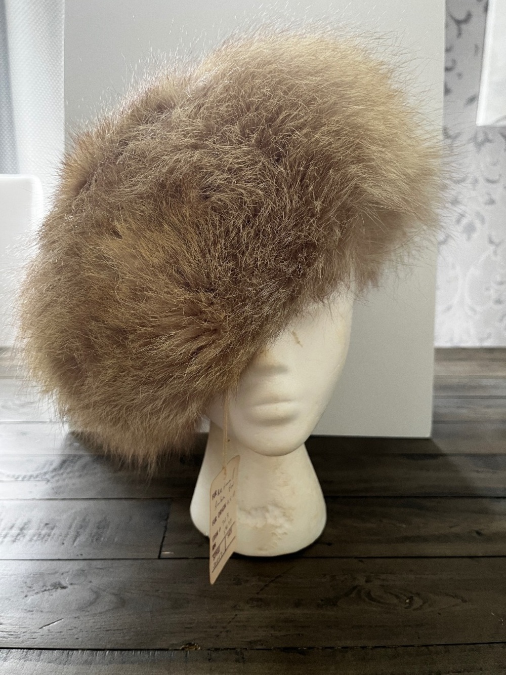 Vintage Lillie Rubin Natural Amber Fox Fur Hat Genuine USA Fur Glam Winter Hat